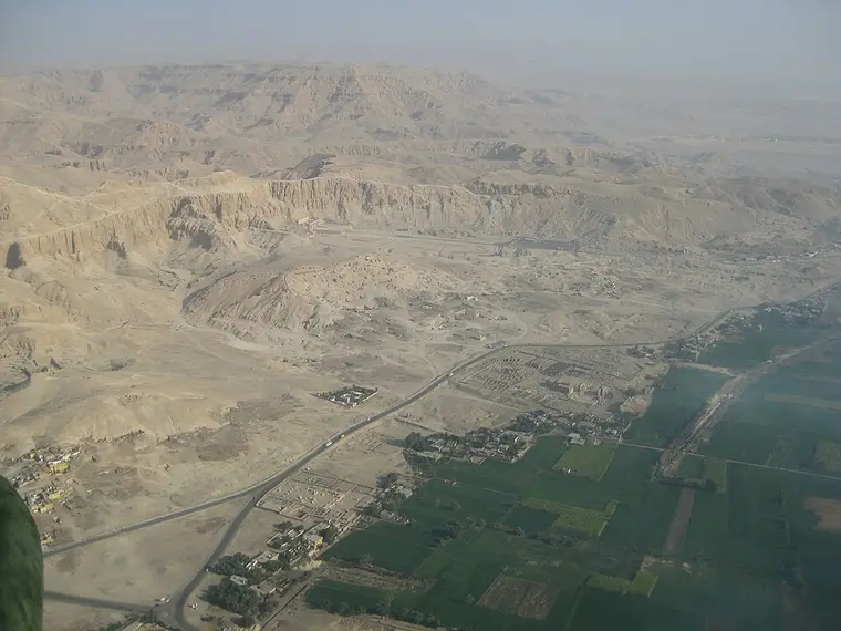 مدينة طيبة الجنائزية
